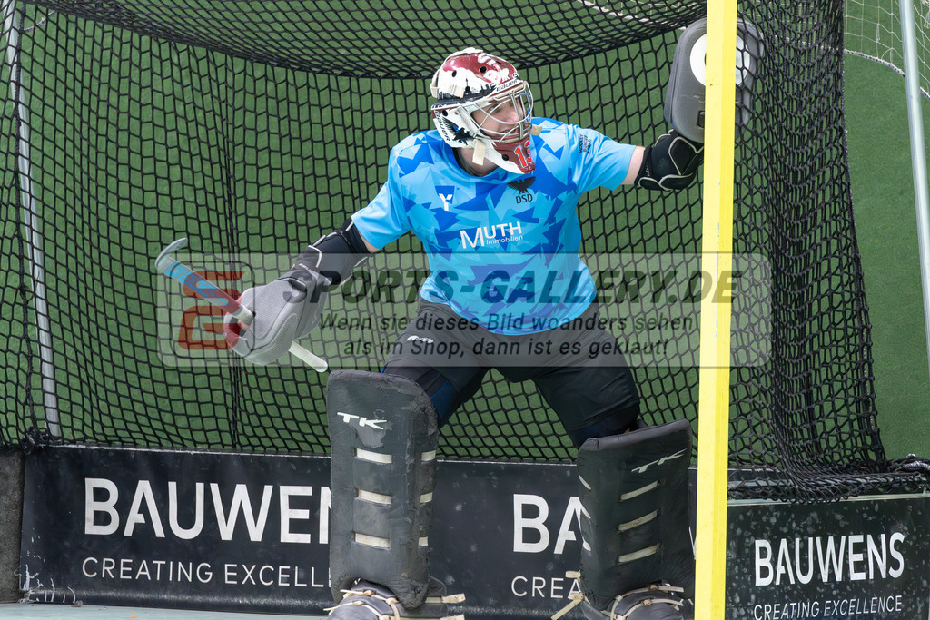 SFE_20251213_0086 | Köln, Deutschland, 13.12.2025:  Hockey 1. Bundesliga Herren Rot-Weiss - DSD Düsseldorf im KTHC Stadion Rot-Weiss Köln Tennis and Hockey Club am 13.12.2025 in Köln, Deutschland. (Foto von Fehrmann)Köln, Germany, 13.12.2025: Hockey 1. Bundesliga Herren Rot-Weiss - DSD Düsseldorf in KTHC Stadion Rot-Weiss Köln Tennis and Hockey Club at 13.12.2025 in Köln, Deutschland. (Foto from Fehrmann)