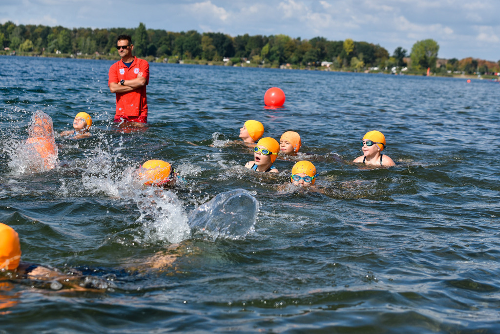14-16-33-023-KIMINITRI22-(c)-I.W.Ronge | Grammis Triathlonbilder - Realisiert mit Pictrs.com