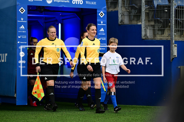 Fußball I Frauen I Saison 2025-2026 I Bundesliga I 10. Spieltag I Hamburger SV - 1. FC Nürnberg I 44165 | Miriam Schwermer - Realisiert mit Pictrs.com