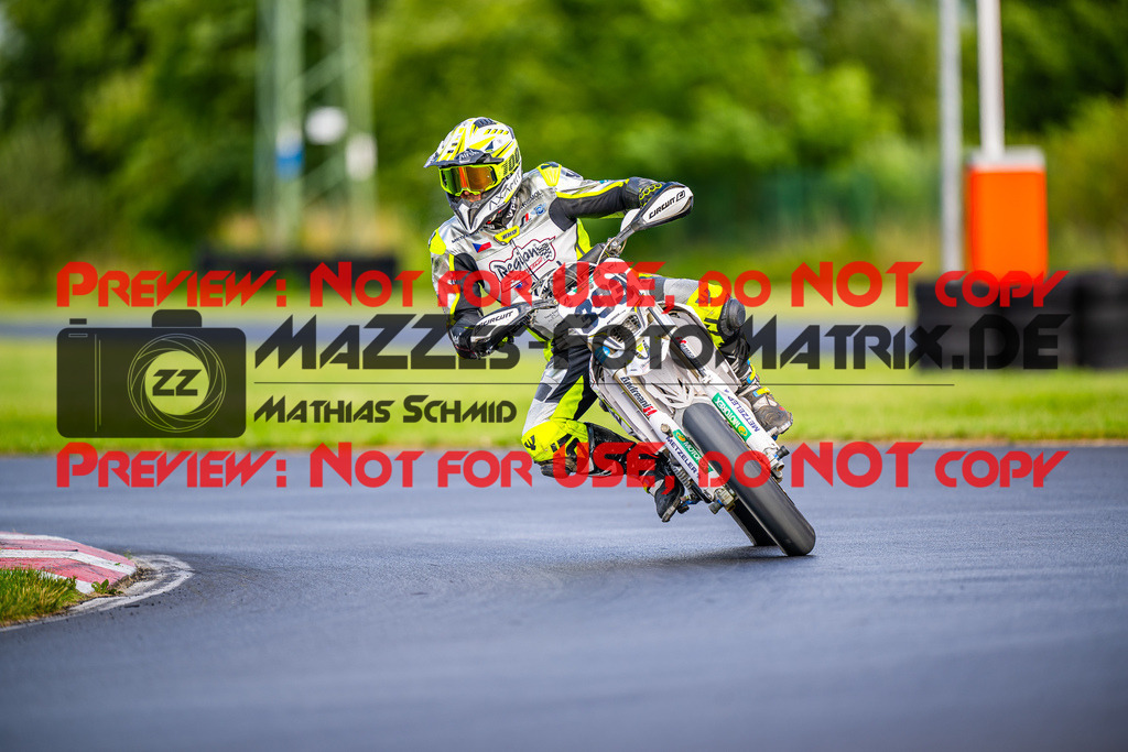 MaZZes_FotoMatrix_240713_6007705_1940 | S4
