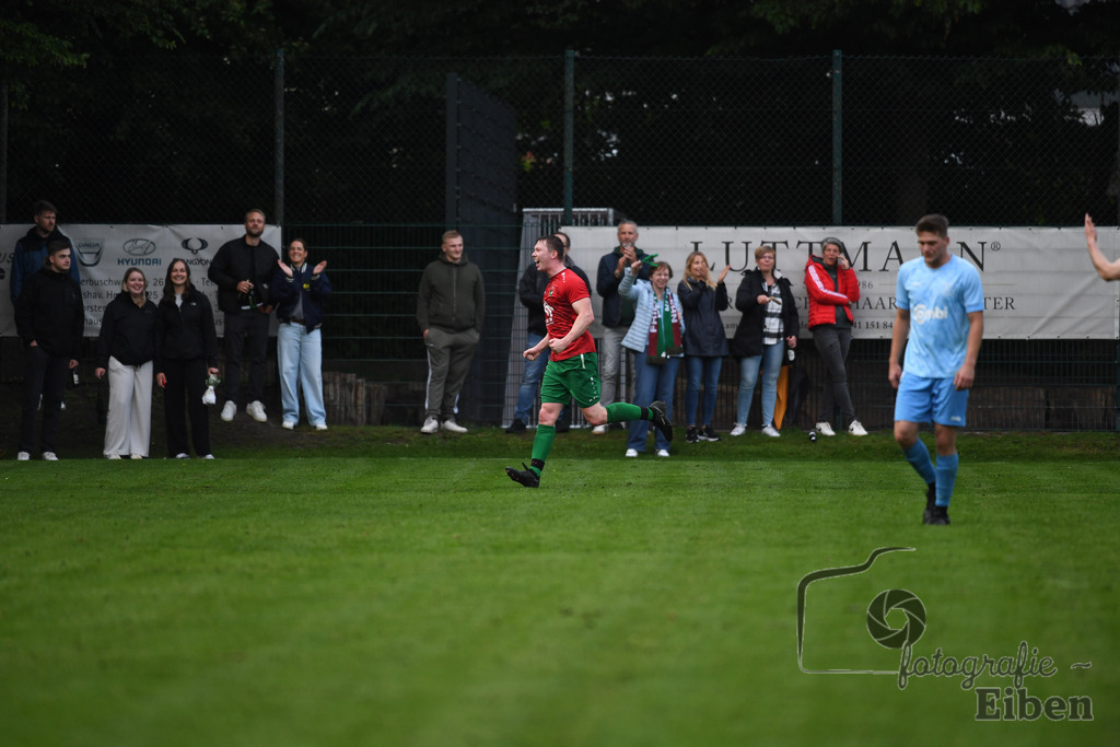 BV Bockhorn-SG FriPe | Relegation zur Kreisliga; BV Bockhorn (blau)-SG FriPe (rot) am 05.06.2025 in Oldenburg/Ofenerdiek (Lagerstraße), Photo: Philip Eiben 2025 - Realisiert mit Pictrs.com