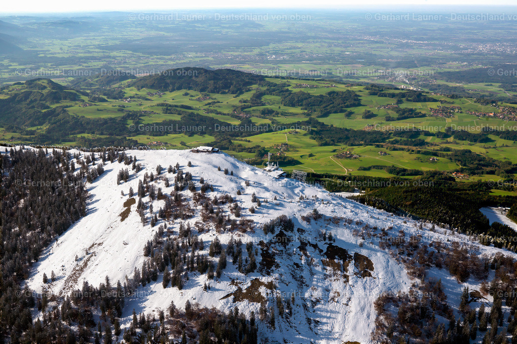 2991108 | Blick auf die Bergstation Hochries bei Frasdorf