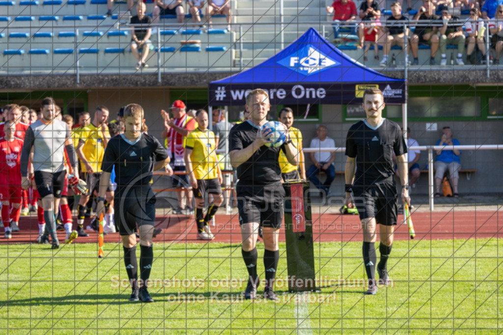 20250620_182616_0049 | #,TV Eybach (rot) vs. TSV Ottenbach (gelb), Fussball, Relegationsfinale in Kreisliga A3 - Bezirk Neckar/Fils, Saison 2024/2025, Eichenbachstadion, Haldenstraße, 73054 Eislingen, 20.06.2025 - 18:30 Uhr,Foto: PhotoPeet-Sportfotografie/Peter Harich