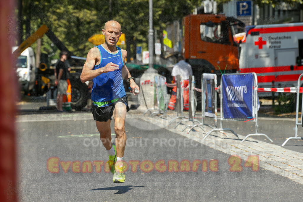 250621_1124_EX1_3584 | Sportfotografie im Rhein-Sieg Kreis, Köln, Bonn, NRW, Rheinland Pfalz, Hessen, etc. Unser Tätigkeitsfeld umfasst den Laufsport vom Volkslauf über den Marathon, Duathlon, Triathon bis zum Ultralauf wie Kölnpfad Ultra oder Schindertrail.