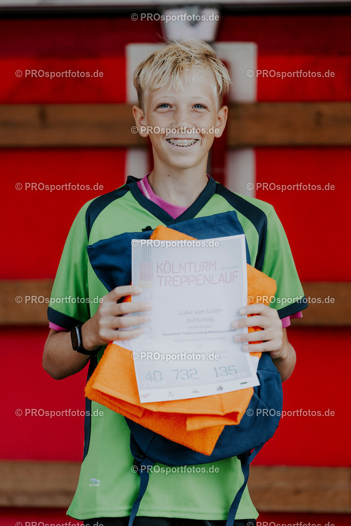 240825_Treppenlauf-296 | Professionelle Fotos Ihrer Laufsportveranstaltung.