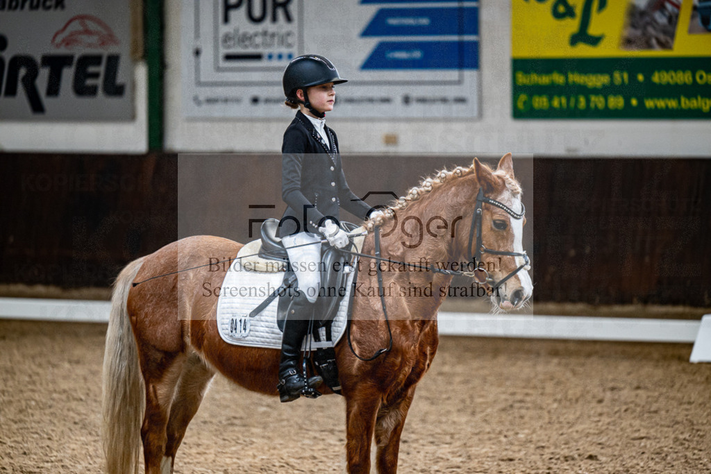20240310-DOS_9673 | Entdecke hochwertige Reitturnierfotos von Foto Oger. Professionell, emotional und authentisch – jetzt Lieblingsmomente im Shop bestellen.Deutschlandweite Turnierfotografie. - Realisiert mit Pictrs.com