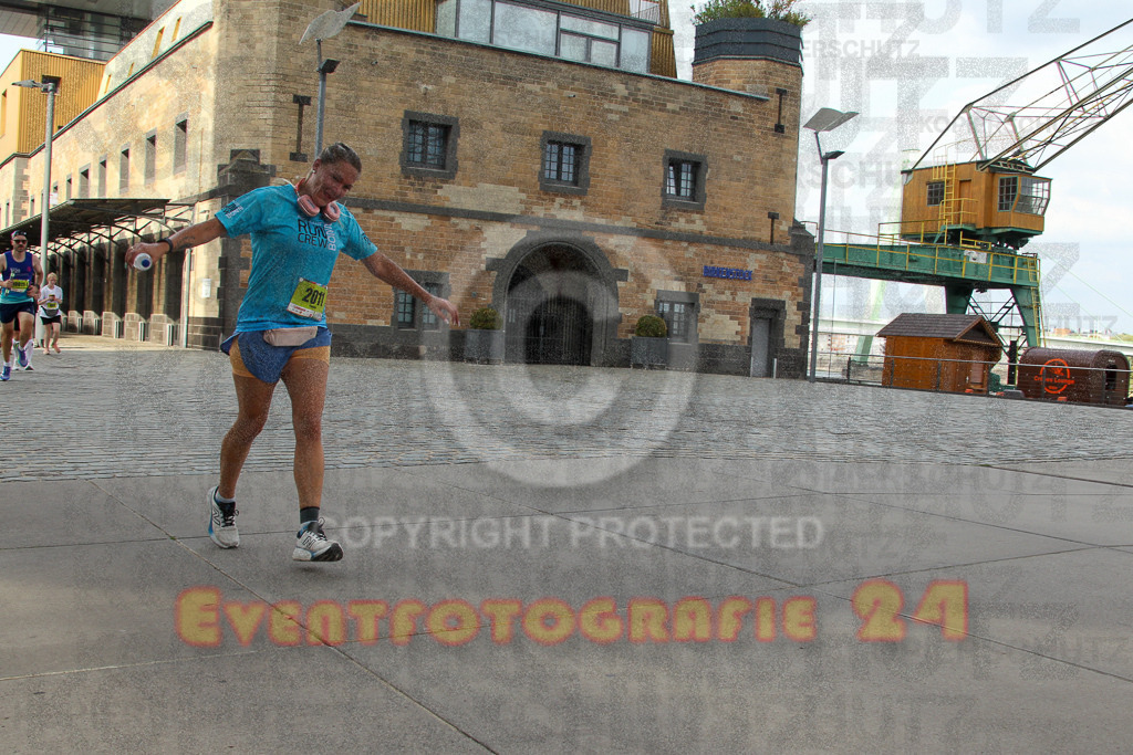 250920_1535_EV4_9220 | Sportfotografie im Rhein-Sieg Kreis, Köln, Bonn, NRW, Rheinland Pfalz, Hessen, etc. Unser Tätigkeitsfeld umfasst den Laufsport vom Volkslauf über den Marathon, Duathlon, Triathon bis zum Ultralauf wie Kölnpfad Ultra oder Schindertrail.