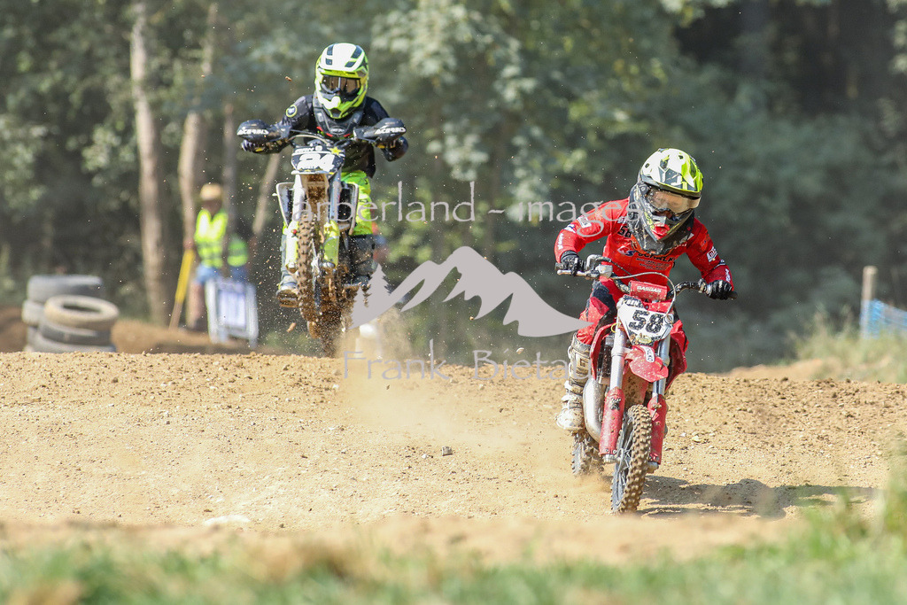 OE7A9488 | Medien- Sport- Entertainmentfotos