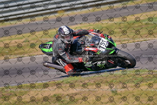 26bt05-0161 | markuskiefer.com - Realisiert mit Pictrs.com