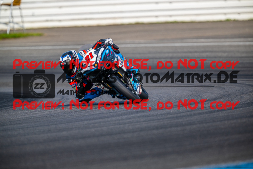 MaZZes_FotoMatrix_220923_1078 | IDM300