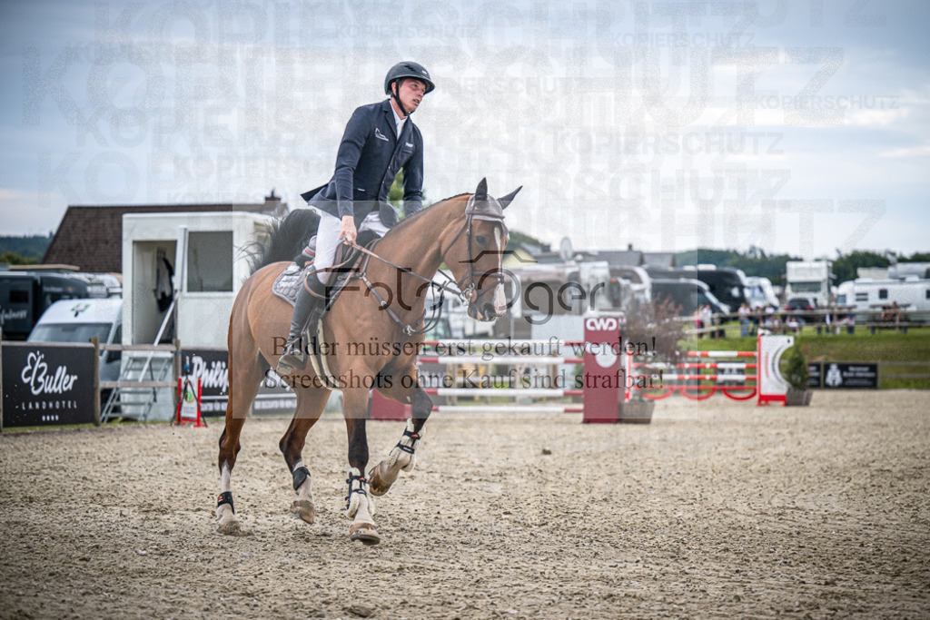 DOS_5995 | Entdecke hochwertige Reitturnierfotos von Foto Oger. Professionell, emotional und authentisch – jetzt Lieblingsmomente im Shop bestellen.Deutschlandweite Turnierfotografie. - Realisiert mit Pictrs.com