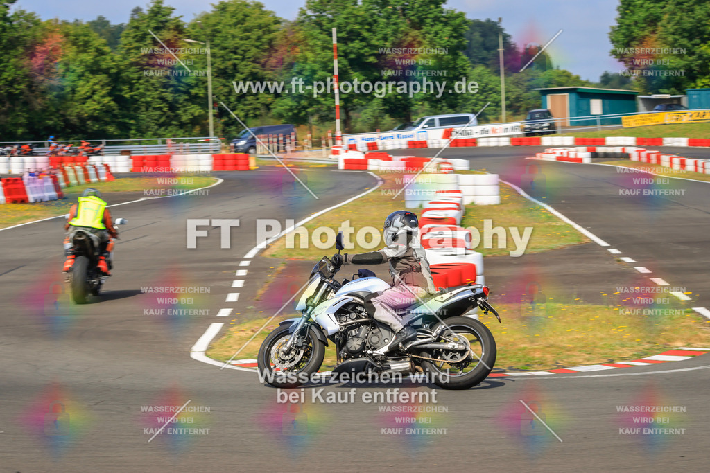 _DSK2350 | Hier findet Ihr Bilder von Touristenfahrten auf der Nürburgring Nordschleife oder von anderen Veranstaltungen die ich besucht habe. Viel Spass beim Durch Schauen 