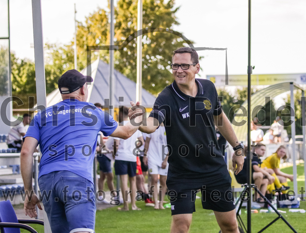 2023-09-02_011_FC_Moosinning_gegen_FC_Langengeisling | Moosinning, Deutschland, 02.09.2023:
Fußball, Hiscox Kreispokal 2023 / 2024, 1. Spieltag, FC Moosinning gegen FC Langengeisling, Endergebnis: 2:5

Foto: Christian Riedel / fotografie-riedel.net