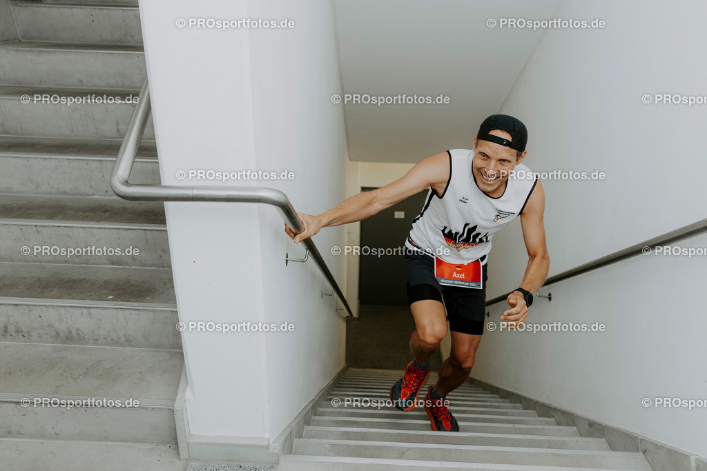 240825_Treppenlauf-613 | Professionelle Fotos Ihrer Laufsportveranstaltung.