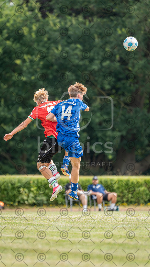 _DSC8039 | Professionelle Fußball- und Sportfotografie. Spielbilder online ansehen und kaufen – Einzelbilder oder komplette Galerien in hoher Qualität. - Realisiert mit Pictrs.com