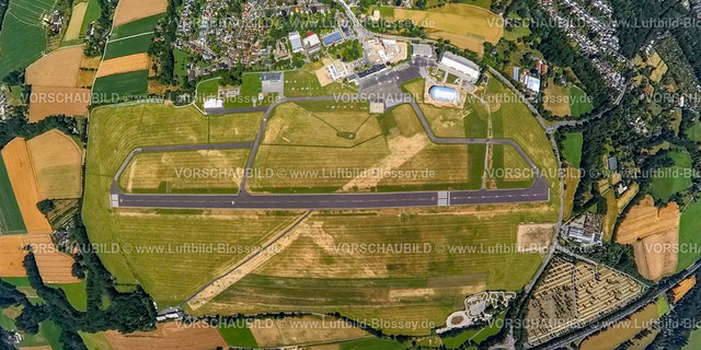 Muelheim230790010FlughafenEssenMuelheim | Luftbild, Flughafen Essen/Mülheim, Startbahn und Landebahn, Zeppelinhalle, Erdkugel, Fisheye Aufnahme, Fischaugen Aufnahme, 360 Grad Aufnahme, tiny world, Holthausen - Südost, Mülheim an der Ruhr, Ruhrgebiet, Nordrhein-Westfalen, Deutschland
