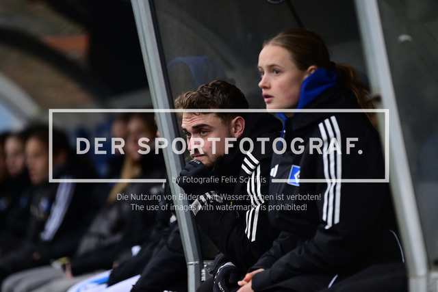 Fußball I Juniorinnen I Saison 2025-2026 I Regionalliga Nord I 7. Spieltag I Hamburger SV U17 - SpVg Aurich U17 I 02949 | Der Sportfotograf. - Realisiert mit Pictrs.com