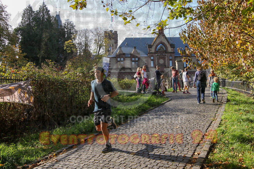 221030_1150_EV8_5284 | Sportfotografie im Rhein-Sieg Kreis, Köln, Bonn, NRW, Rheinland Pfalz, Hessen, etc. Unser Tätigkeitsfeld umfasst den Laufsport vom Volkslauf über den Marathon, Duathlon, Triathon bis zum Ultralauf wie Kölnpfad Ultra oder Schindertrail.