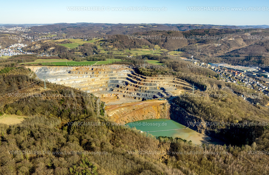 Hagen250302870 | Luftbild, Steinbruch Steltenberg mit Geopfad und See, Hohenlimburg, Hagen, Ruhrgebiet, Nordrhein-Westfalen, Deutschland
