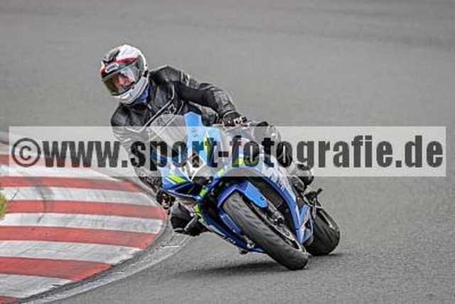 spof3069 | Professionelle Fotos von Sportveranstaltungen, aber auch Hochzeiten und anderen Events. - Realisiert mit Pictrs.com