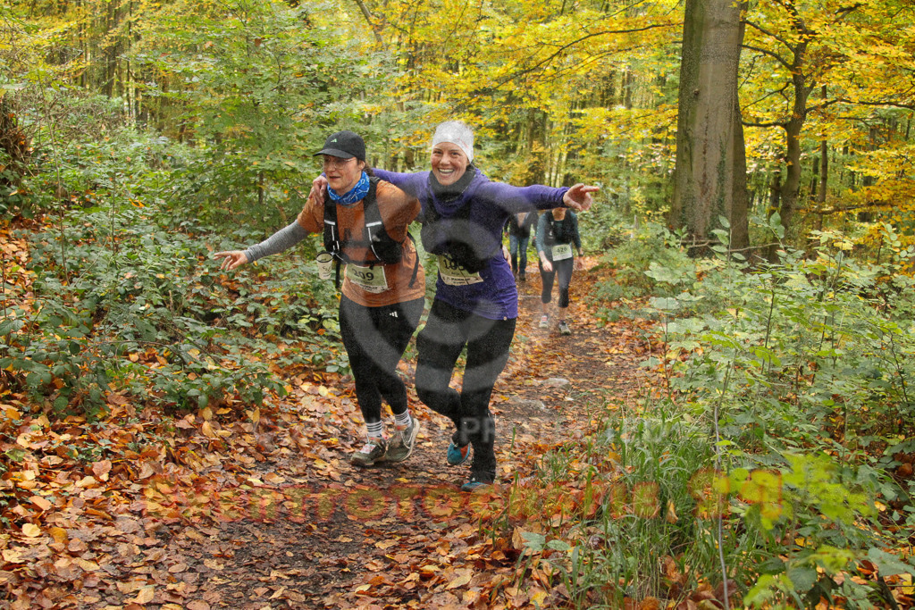251026_1319_EV4_6786 | Sportfotografie im Rhein-Sieg Kreis, Köln, Bonn, NRW, Rheinland Pfalz, Hessen, etc. Unser Tätigkeitsfeld umfasst den Laufsport vom Volkslauf über den Marathon, Duathlon, Triathon bis zum Ultralauf wie Kölnpfad Ultra oder Schindertrail.