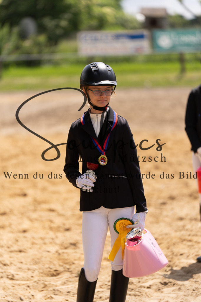 A7506050 | Turnier/Reitfotograf