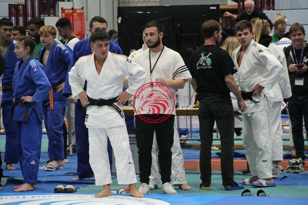 IMG_3933 | Fotos vom Adler Cup - Pictures from Adler Cup

Hier findet Ihr alle Eindrücke und großen Momente der Adler Cup Wochenenden. Here you will find all impressions and great moments of the Adler Cup weekends. - Realisiert mit Pictrs.com