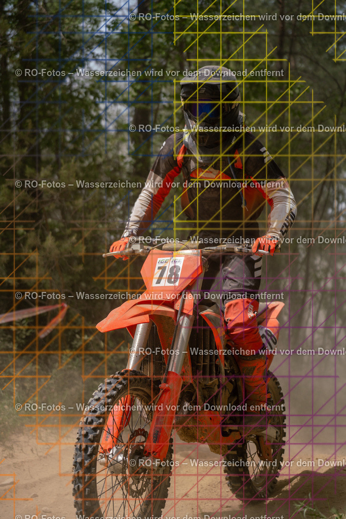 Niederwürzbach 2 Lauf-1065 | Sportfotografie von RO-Fotos: Motorsport, Motocross, Enduro, Laufveranstaltungen und Triathlon. Professionelle Fotos von Sportlern und Events. - Realisiert mit Pictrs.com