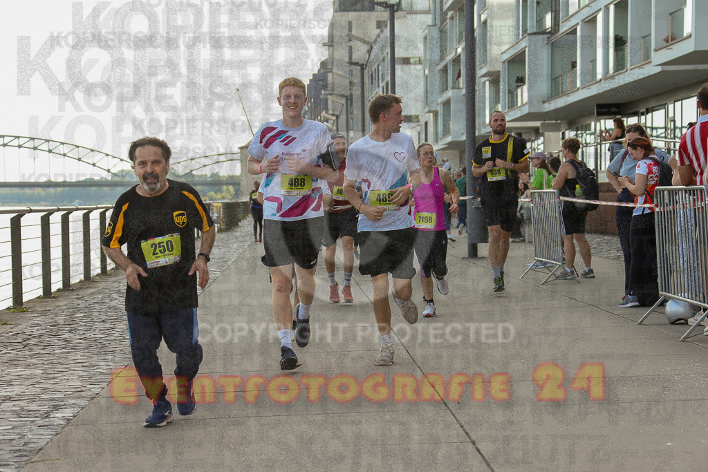 250920_1451_EX1_7948 | Sportfotografie im Rhein-Sieg Kreis, Köln, Bonn, NRW, Rheinland Pfalz, Hessen, etc. Unser Tätigkeitsfeld umfasst den Laufsport vom Volkslauf über den Marathon, Duathlon, Triathon bis zum Ultralauf wie Kölnpfad Ultra oder Schindertrail.