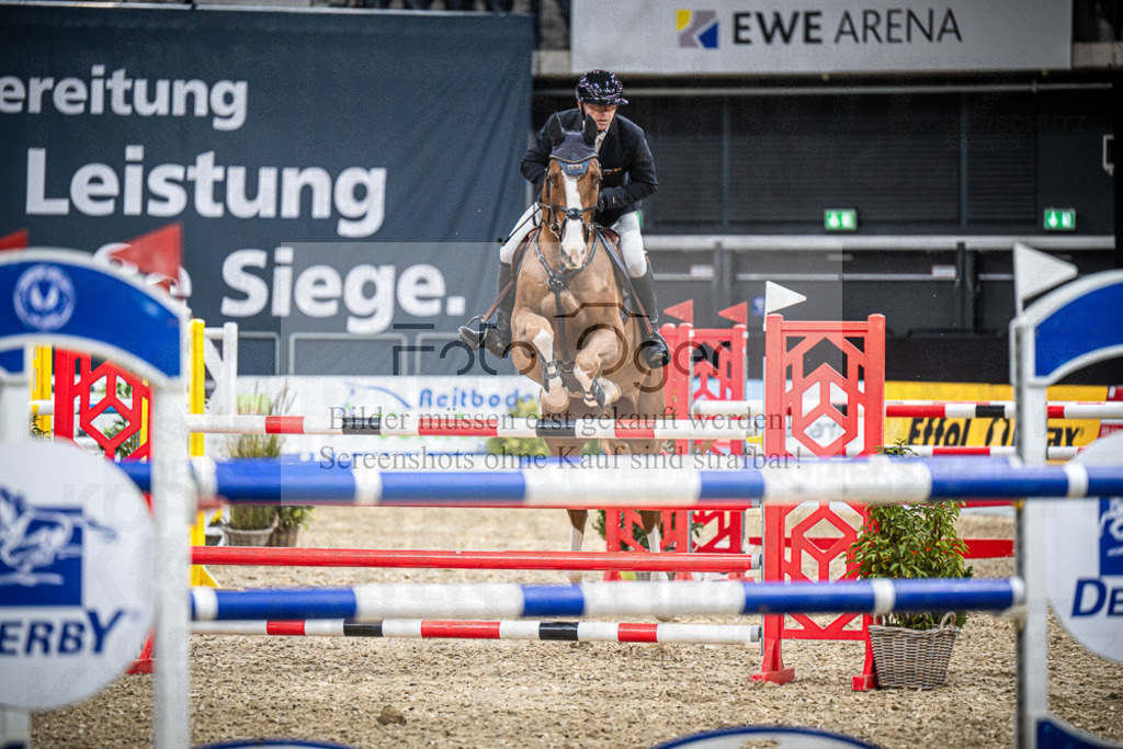 DOS_0990 | Entdecke hochwertige Reitturnierfotos von Foto Oger. Professionell, emotional und authentisch – jetzt Lieblingsmomente im Shop bestellen.Deutschlandweite Turnierfotografie. - Realisiert mit Pictrs.com