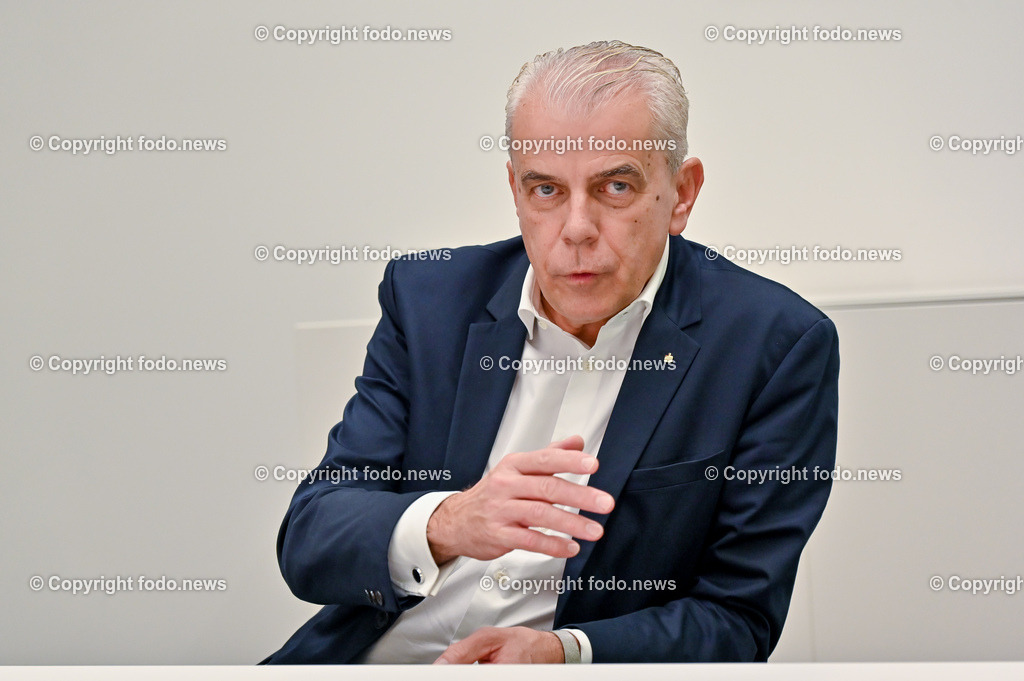 Herbert Walzhofer_ Vorstandsdirektor Sparkasse OÖ_ 19.01.2023-3 | 19.01.2023, Linz, AUT, Sparkasse Oberoesterreich im Bild Herbert Walzhofer (Vorstandsdirektor Sparkasse Ooe)