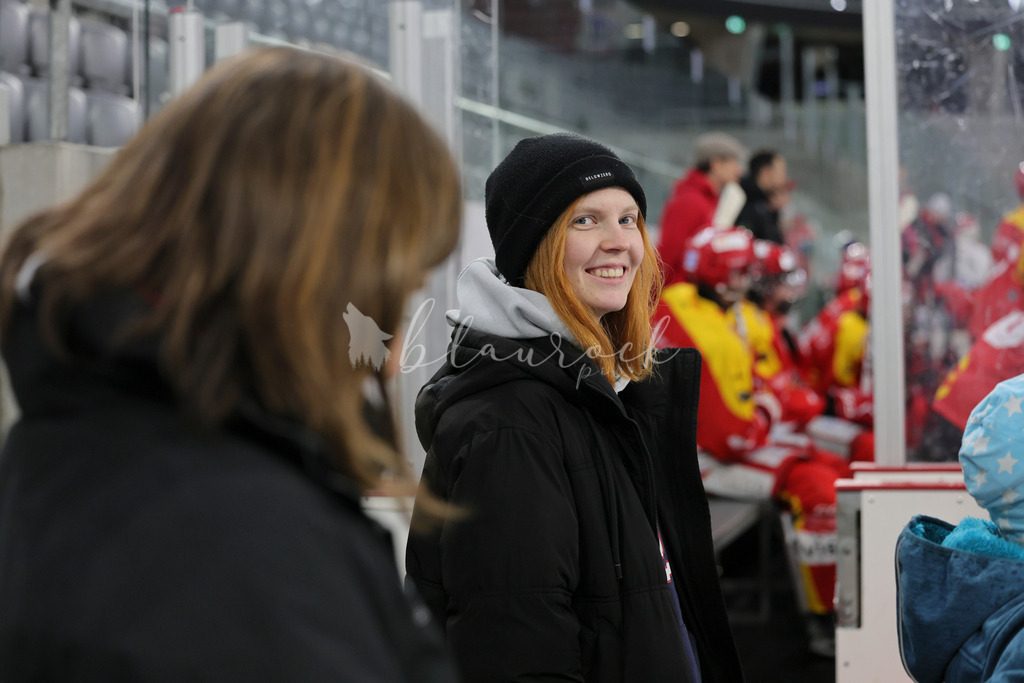 0316_WB_EHCB vs SCRJL_0634 | Sportbilder, Sportfotograf, Hochzeits- und Eventfotografin, Flugshows, Portraits und Tiershooting, Aviation, Downhill, Nationalleague, Swissleague, International