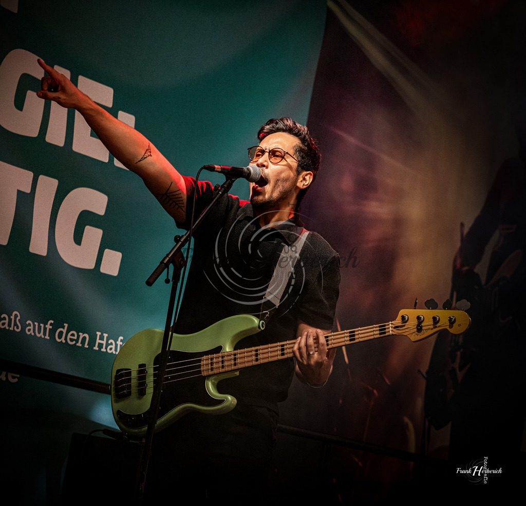 Liebe Leudde | Frank Herberich Fotografie, Frank Herberich, Fotografie, Hochzeit, Portrait, St. Peter Ording, Ording, Westerhever, Nordsee, Frank Fotografie, Hardheim,  Odenwald,Walldürn, Band,Eventfotografie - Realisiert mit Pictrs.com