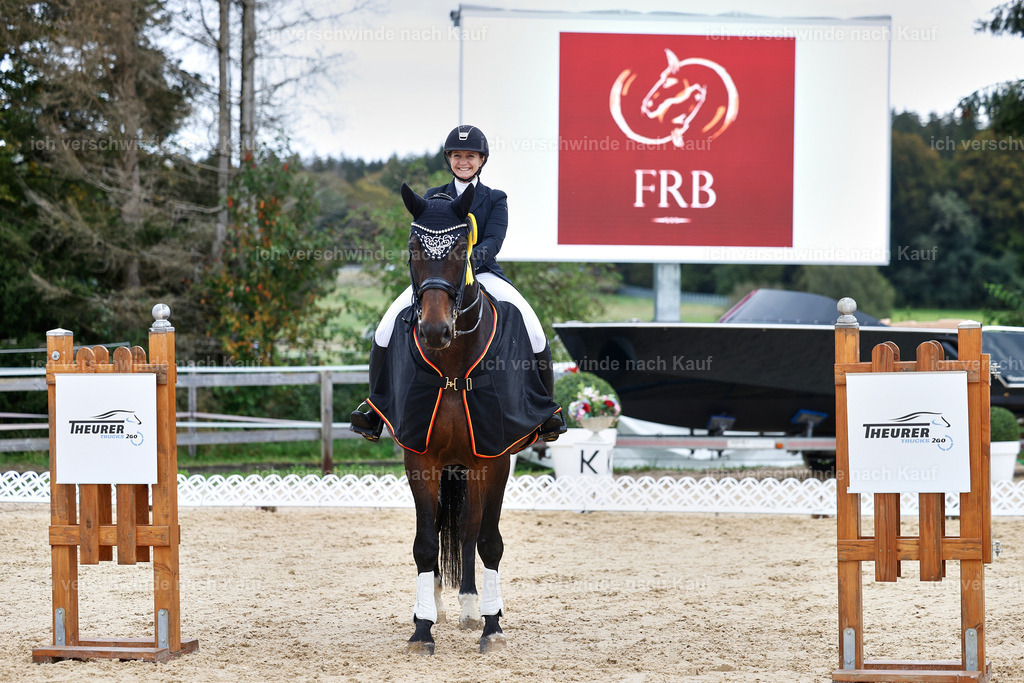 6-Siegerehrung-AMATUER-DRESSUR S_  -StoibPH-3640 | working equitationturnier fotograf videograf stoibphotography marixx film working equitation deutschland reitsport turnierfotografie eventfotografie equestrian events
