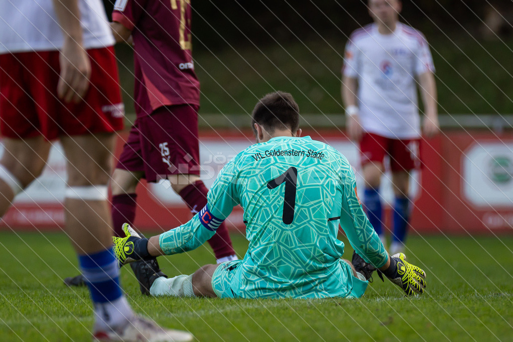 20250928_Picselweb-Fotografie_1R3_2755 | Spielszenen aus dem Spiel VfL Güldenstern Stade - Rotenburger SV. Ergebnis 0:3 - Realisiert mit Pictrs.com