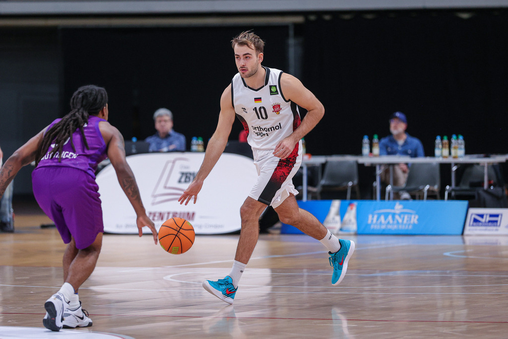 Pro A BAYER GIANTS vs BG Göttingen-107 | Fotos von Basketballspielen aus dem Raum NRW fotografiert von Gero Mueller-Laschet und Daniel Schaefer - Realized with Pictrs.com