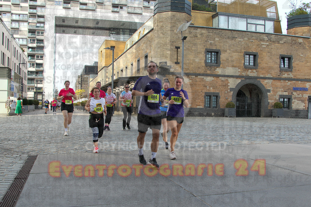 250920_1504_EV4_8018 | Sportfotografie im Rhein-Sieg Kreis, Köln, Bonn, NRW, Rheinland Pfalz, Hessen, etc. Unser Tätigkeitsfeld umfasst den Laufsport vom Volkslauf über den Marathon, Duathlon, Triathon bis zum Ultralauf wie Kölnpfad Ultra oder Schindertrail.