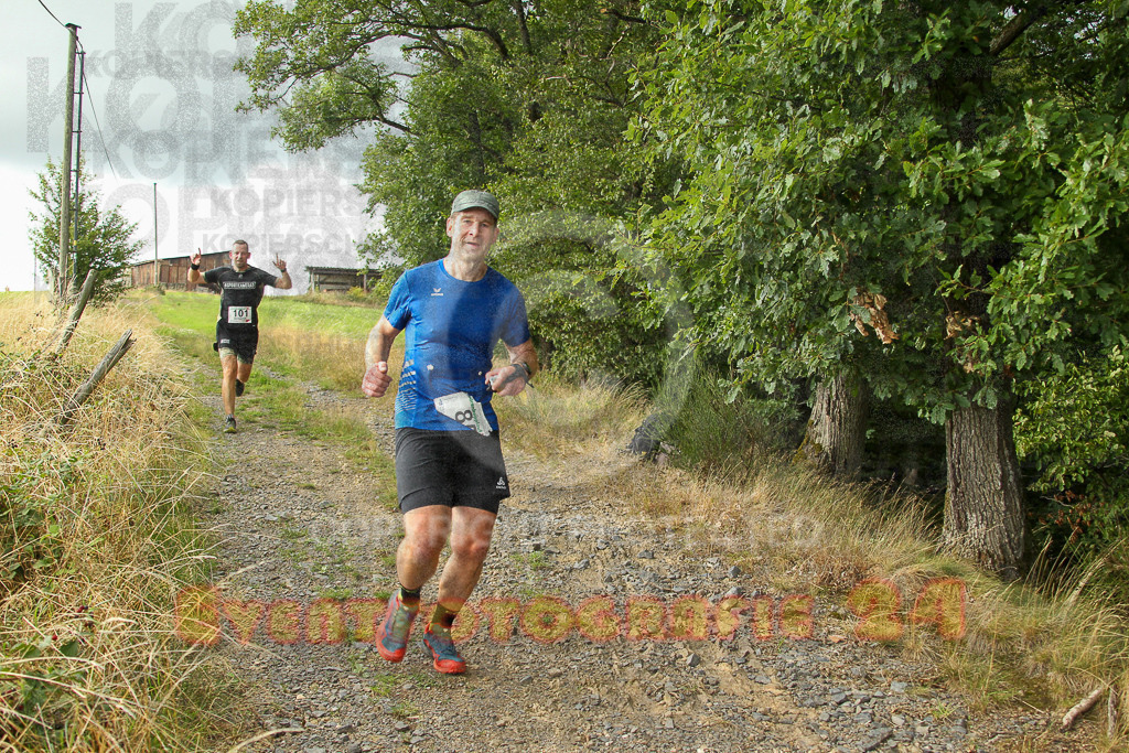 250801_1901_EV4_7900 | Sportfotografie im Rhein-Sieg Kreis, Köln, Bonn, NRW, Rheinland Pfalz, Hessen, etc. Unser Tätigkeitsfeld umfasst den Laufsport vom Volkslauf über den Marathon, Duathlon, Triathon bis zum Ultralauf wie Kölnpfad Ultra oder Schindertrail.