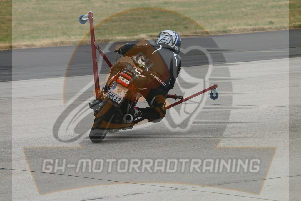 IMG_3339 | gh-motorradtraining-foto.de - Realisiert mit Pictrs.com
