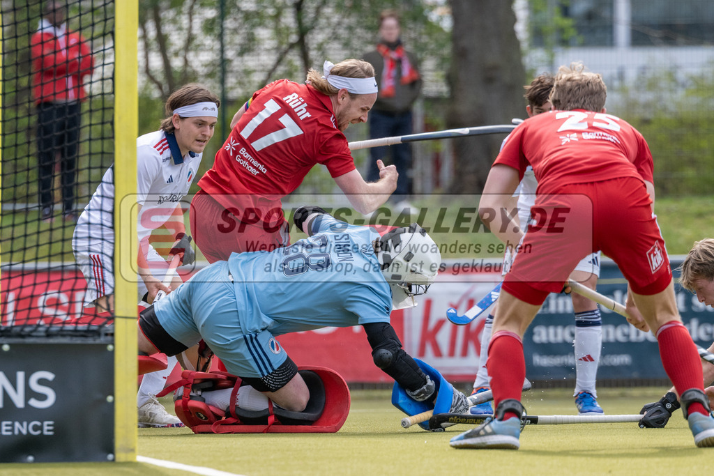 SFE_20260321_0065 | Köln, Deutschland, 21.03.26: Feldhockey 1. Bundesliga Herren zwischen Rot-Weiss Köln - Mannheimer HC im REWE Sportpark am 21.03.2026 in Köln, Deutschland. (Foto von Stephan Fehrmann)Köln, Germany, 21.03.26: Feldhockey 1. Bundesliga Herren between Rot-Weiss Köln - Mannheimer HC in REWE Sportpark at 21.03.2026 in Köln, Deutschland. (Foto from Stephan Fehrmann)