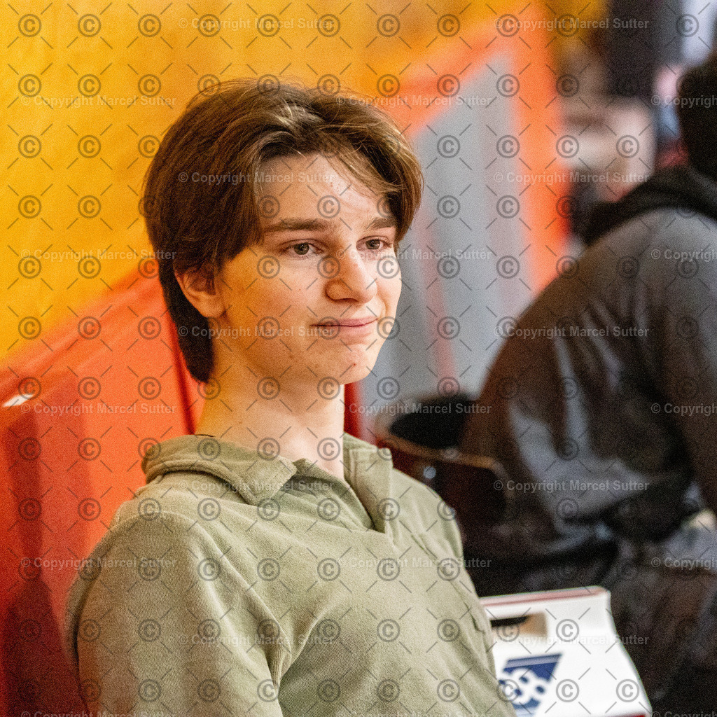 20250125-171657-_G2A3004-MarcelSutter | Finde und bestelle deine Sport- und Eventfotos in höchster Qualität. Professionelle Aufnahmen von Wettkämpfen, Veranstaltungen und Outdoor-Events – schnell und einfach online bestellen. - Realisiert mit Pictrs.com