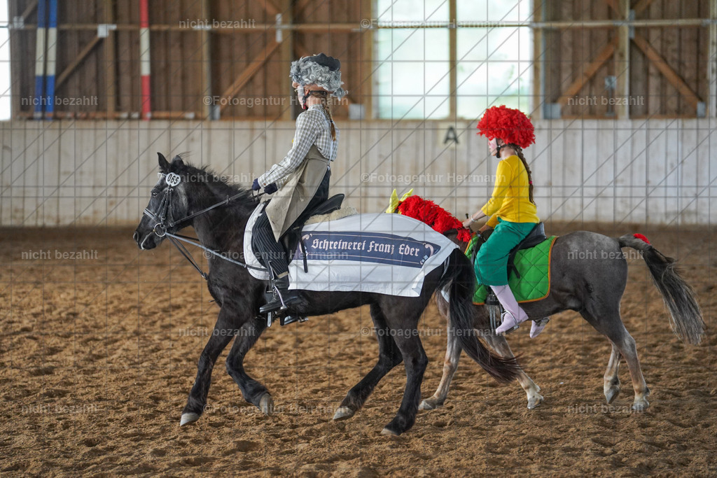 20230917-FAH09777 | Landsberg am Lech, 2023, Kaufbeuren, Kempten, Allgäu, Turnierfotografen Bayern, Fotoagentur Herrmann, Turnierbilder, Reitsport Fotos, Pferdefotograf, Augsburg, Bad Tölz, Dachau, Karlsfeld, Memmingen, Buchloe, Schwabmünchen