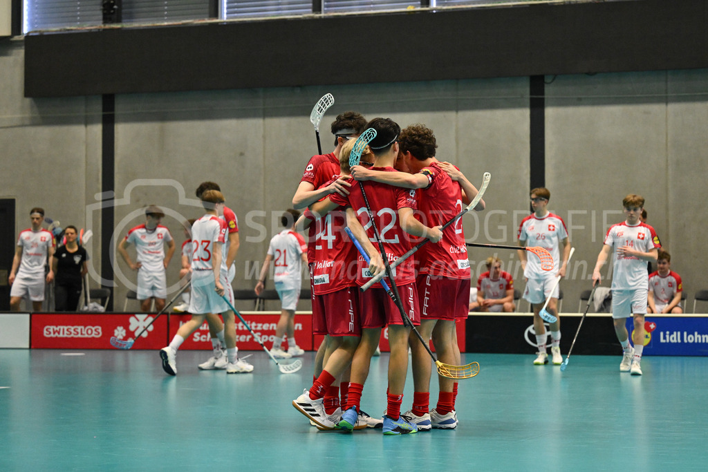 Switzerland B U19 vs Switzerland U19 - 4. February 2024 | Switzerland B U19 vs Switzerland U19
U19 Men International Matches in Switzerland
GoEasy Arena, Siggenthal Station
Switzerland U19 celebrates a goal.
Credit: Markus Aeschimann | <a href="https://www.markus-aeschimann.ch">Sportfotografie Markus Aeschimann</a> | <a href="https://www.instagram.com/sportfotografie.aeschimann">@sportfotografie.aeschimann</a> - Realisiert mit Pictrs.com