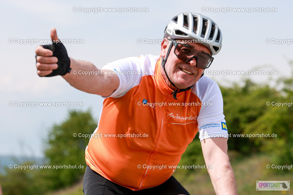 201_AR6_2139 | Neusiedlersee Radmarathon 2026@sportshot_your_pictrs #yourpictures#roadtowm2029 #nrm #neusiedlerseeradmarathon #neusiedlersee #neusiedlerseetourismus #burgenland #mörbisch #nrm26 #burgenlandtourismus #voglundco #poweredbyburgenlandtourismus #radsport #rad #marathon #ucigranfondo #visitburgenland #ucigranfondoworldseries