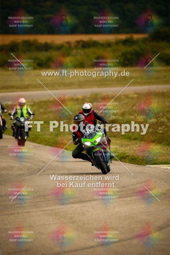 _MOT7554 | Hier findet Ihr Bilder von Touristenfahrten auf der Nürburgring Nordschleife oder von anderen Veranstaltungen die ich besucht habe. Viel Spass beim Durch Schauen 