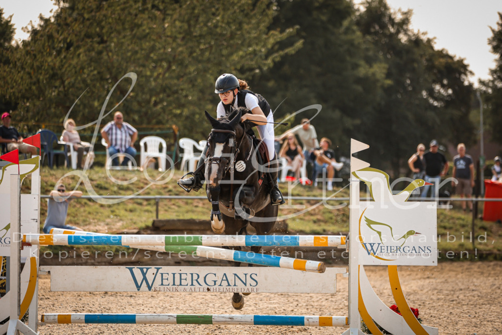 29.SaSpL00037 | Leoni Ertmer Photography - Realisiert mit Pictrs.com