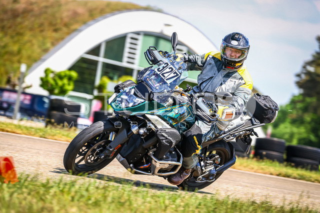 0327-260508DCB-027_327 | Deine Full-Service-Agentur für ✔️Videoproduktionen und ✔️Motorsportfotografie Jetzt Angebot anfragen!