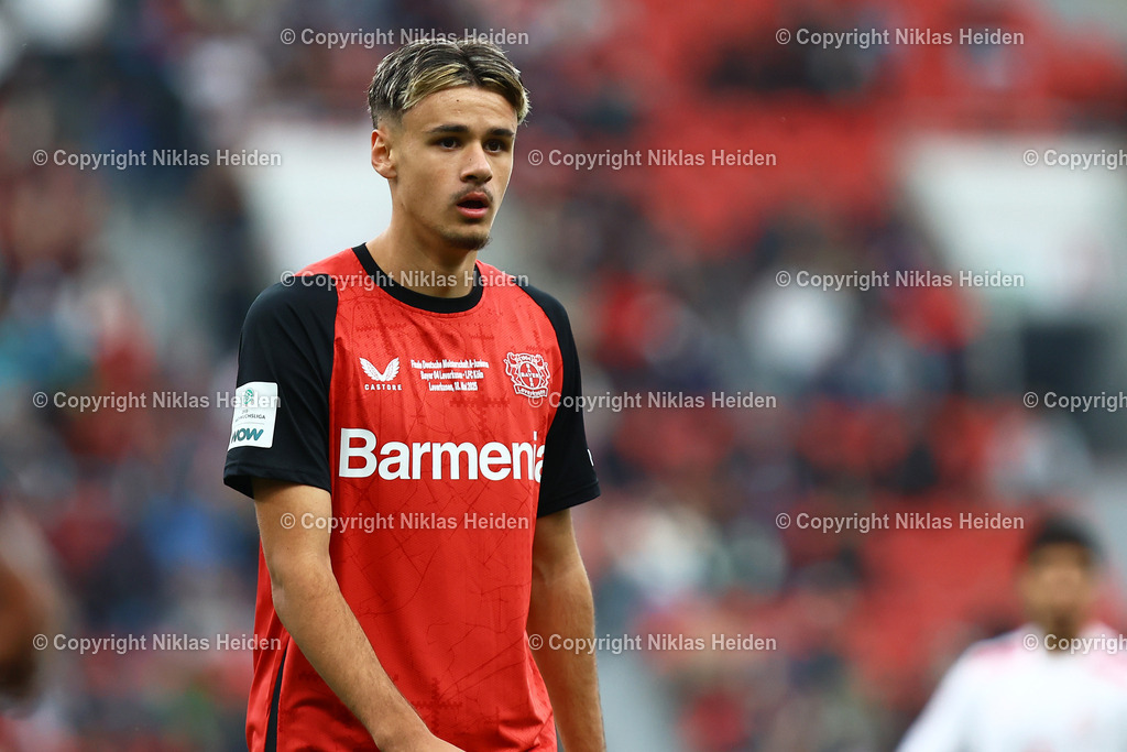 NH_Bayer04LeverkusenU19_1FCKölnU19_U19DFBNachwuchsliga_18052025 | #10 Kerim-Sam Alajbegovic (Bayer 04 Leverkusen U19)Fußball I Junioren I U19 DFB-Nachwuchsliga I Saison 2024-2025 I Deutsche Meisterschaft U19, Finale I Bayer 04 Leverkusen U19 - 1. FC Köln U19 I 18.05.2025 I BayArena
