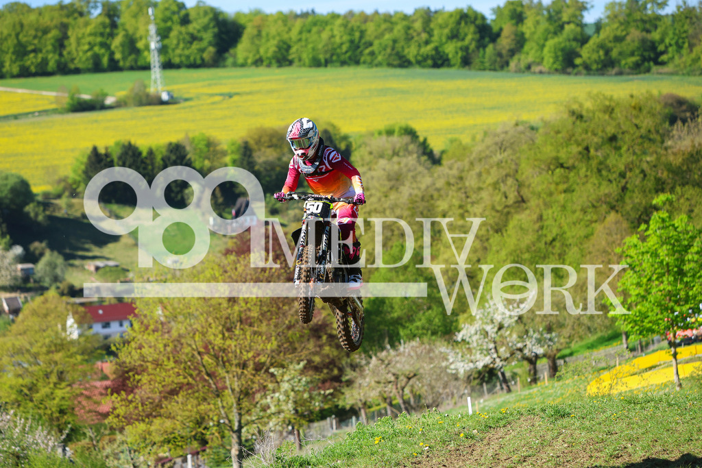 5E6A5488 | 989 MEDIAWORK