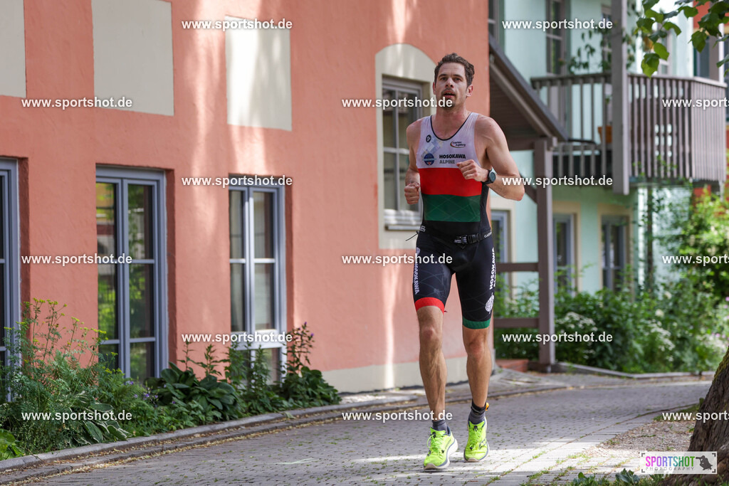 KSZ_6413 | Stadttriathlon Erding 2025. #yourpictrs #sportshot_your_pictrs @Sportshotphotography #stadttriathlonerding Copyright: www.sportshot.de